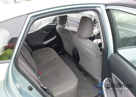 2015 Toyota Prius Two z USA, uszkodzony, nr VIN JTDKN3DU1F1900207